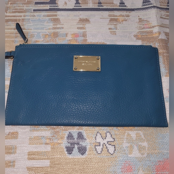 Michael Kors Soft Leather Clutch - Picture 12 of 16